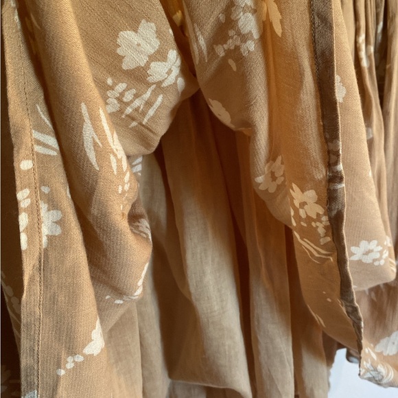 4/15$ Lulus Amuse Society Beige Floral Mini Skirt - Picture 10 of 12